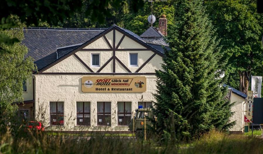 Sporthotel Glueck Auf Moenchenfrei Brand-Erbisdorf Exteriér fotografie