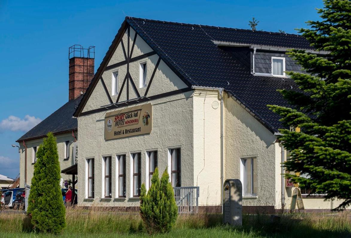 Sporthotel Glueck Auf Moenchenfrei Brand-Erbisdorf Exteriér fotografie